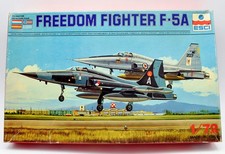 FREEDOM FIGHTER F-5A Exit 1:72