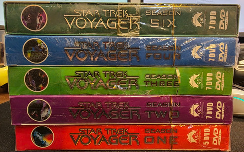 Star trek voyager seasons - star, 1-4