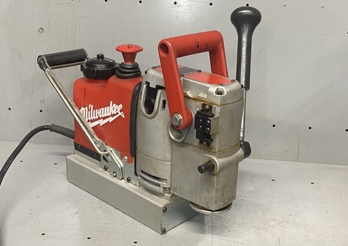 Milwaukee 4240 acciaio