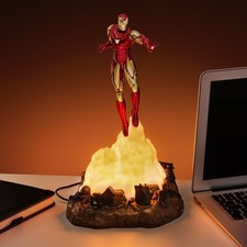 Marvel Iron Man Diorama Luce