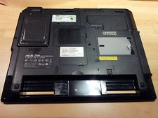 Scocca Asus Z9200 Z9200VM Z92VM cover inferiore plastiche bottom case base