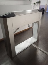 Tornello a tripode a box XST-01 con due lettori di tessere di prossimità 