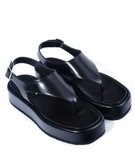 Prada Sandales neuves femme