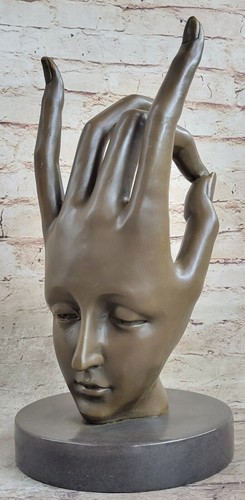 Museo surreale originale - surreale,
