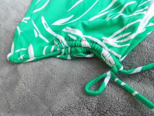 Bikini corto verde bianco - bikini, e