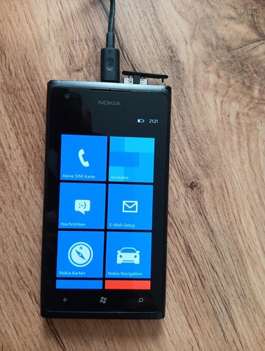 Nokia lumia 900 microsoft - nokia,