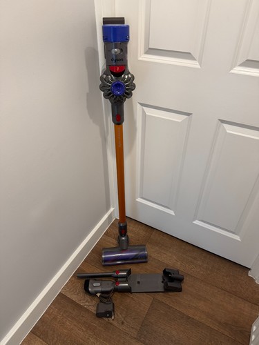 Dyson absolute - dyson, v8