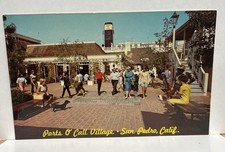 Whalers Village, Porte O'