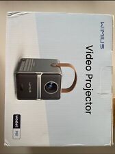 Videoproiettore Wimius.