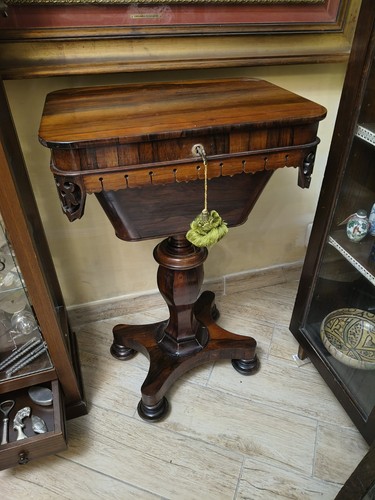 Antico tavolinetto mobile - antico,