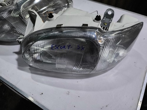 Fari ford escort - fari,
