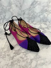 Marchio. Ballerine a punta