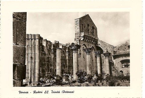 Venosa ruderi ss trinità - venosa,