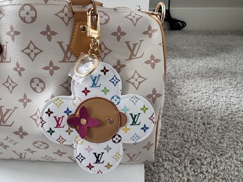 Louis vuitton vivienne - louis, charm