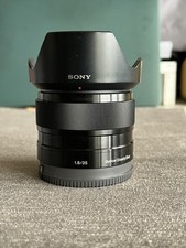 Sony SEL 35mm F/1.8 OSS Lens