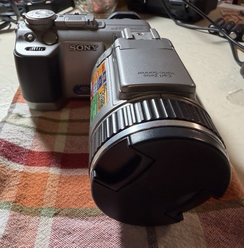 Sony cyber shot dsc - sony, 4,9mp