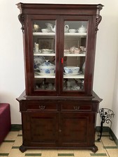 mobile antico in legno