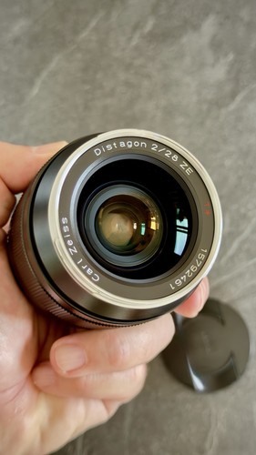 Zeiss distagon 28mm 2 ze - distagon, f/2