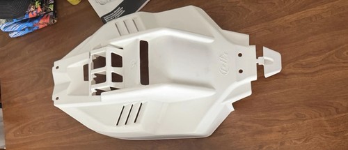 Corpo infrangibile white - infrangibile,