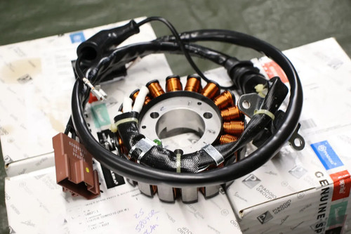 Alternatore originale piaggio - alternatore,