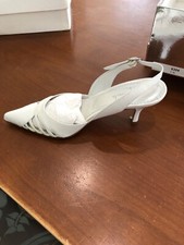 scarpa da sposa a punta bianca