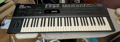 Yamaha dx7s sintetizzatore - yamaha,