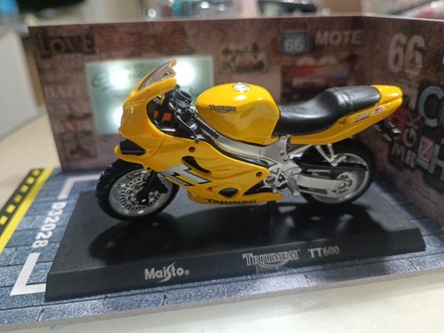 Modellino maisto triumph - modellino,