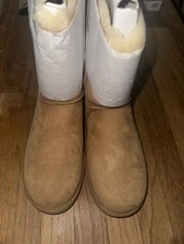 STIVALI UGG BAILEY BOW II