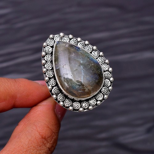 Pietra preziosa labradorite