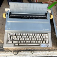 Macchina scrivere olivetti - da,
