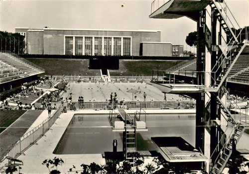 Roma rom piscina - ,
