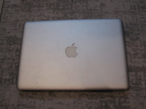 Apple macbook pro in - 13.3,