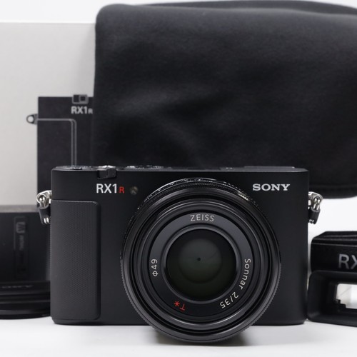 Fotocamera digitale sony - fotocamera,