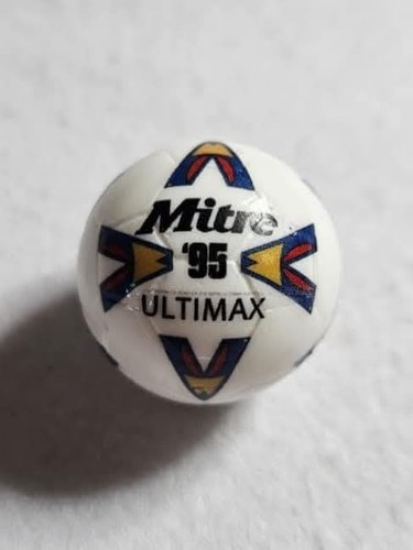 Subbuteo 22mm mitre - subbuteo,