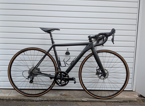Bicicletta strada disco - a,
