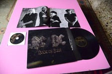 AC DC ROCK OR BUST LP + CD + LIBRO NM TRI DIMENTIONAL COVER