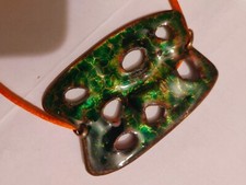 PAOLO  DE POLI - Anni '50 - rarissimo ciondolo in rame smaltato verde sfumato