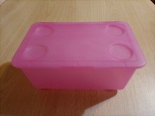 Scatola portaoggetti in plastica trasparente rosa vintage! Usato perfetto!