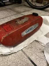 Serbatoio Garelli originale con dettagli da restaurare con tappo e rubinetto