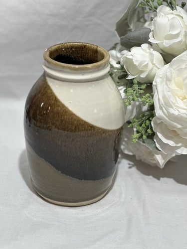 Studio art pottery - studio,