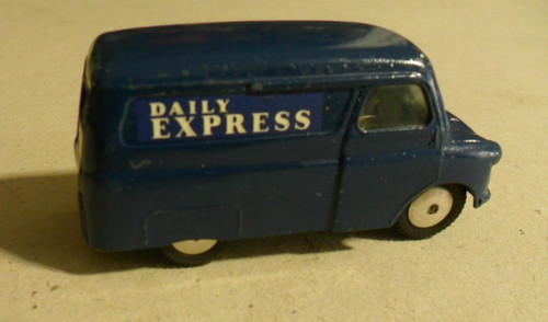 Corgi toys bedford van - corgi,