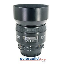 Nikon AF 85/1,8 D + paraluce HN-23
