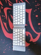 Tastiera bluetooth pieghevole