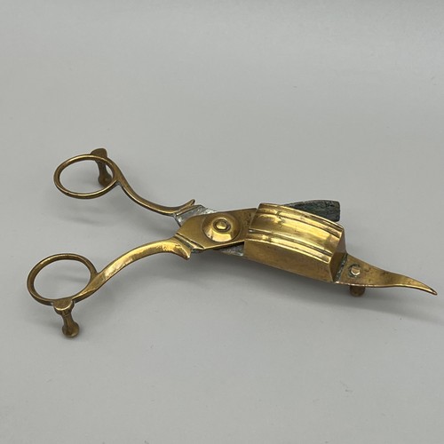 Antica candela forbice in - a,