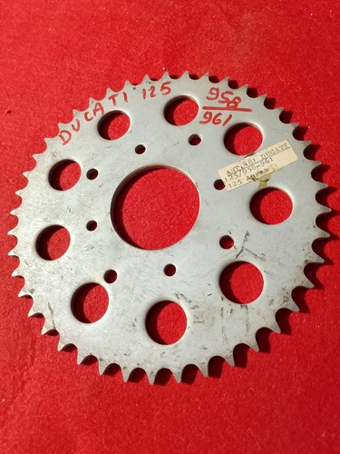 Corona posteriore ducati - corona,