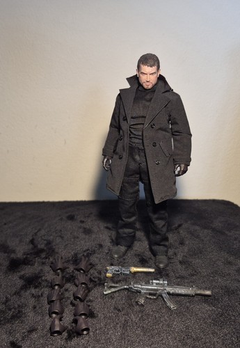 Chris redfield figura - chris,