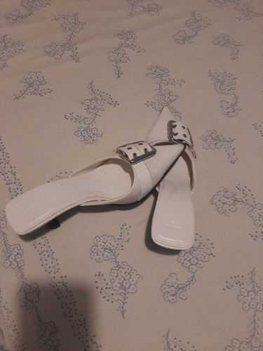 Scarpa bianca - scarpa,
