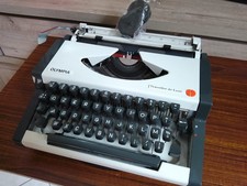 MACCHINA DA SCRIVERE OLYMPIA Traveller De Luxe  Typewriter schreibmaschine