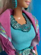 "MATTEL" collana per Barbie "Western Fun", 1989, plastica, colore turchese.