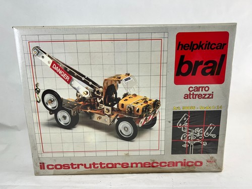 Costruttore meccanico carro - costruttore,